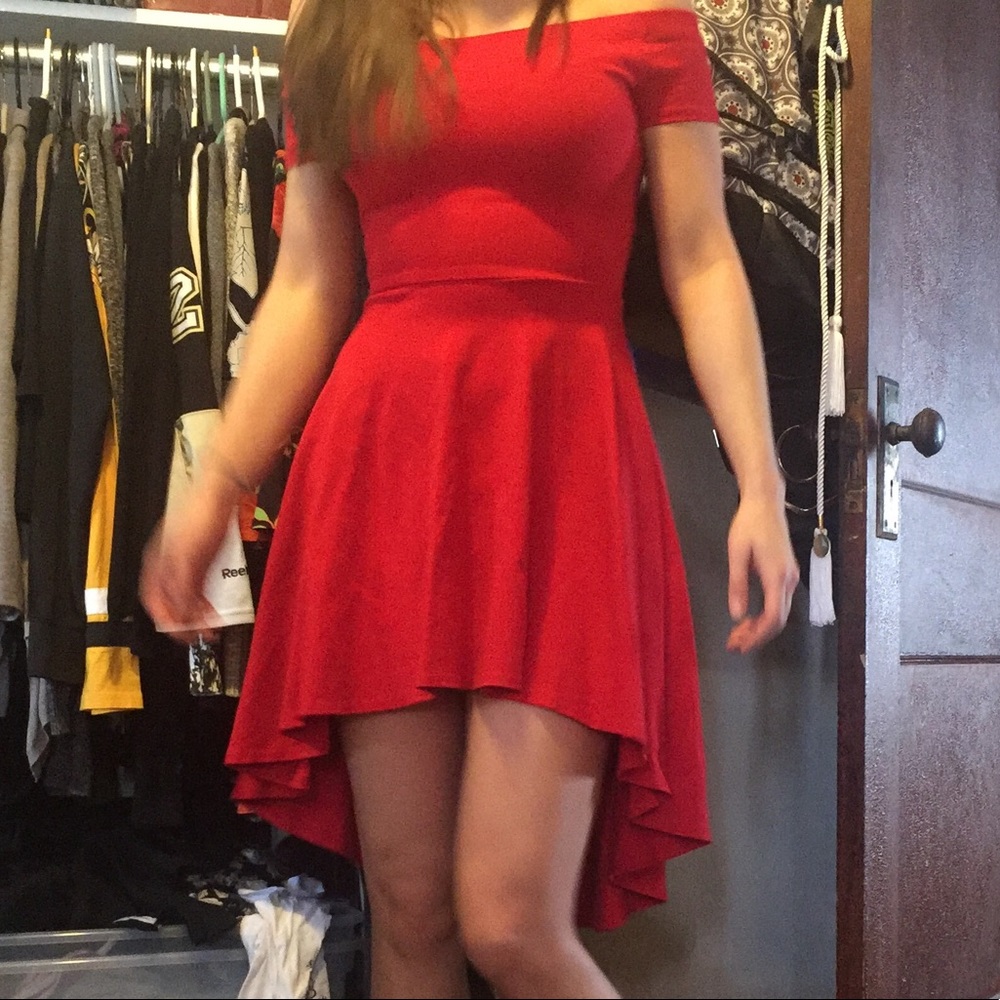 Red Off Shoulder Party Dress 🎉 🎈